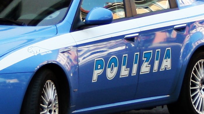 Arrestato cittadino afghano per danneggiamento di un’auto e resistenza a pubblico ufficiale in Fvg  