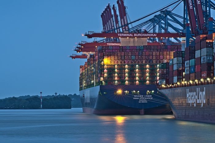 Logistica, a rischio 154 mld di scambi con la Cina per colpa della crisi di Suez