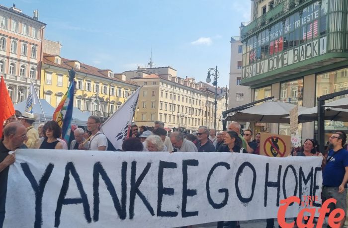 Trieste, presidio contro guerre e riarmo sabato in piazza della Borsa