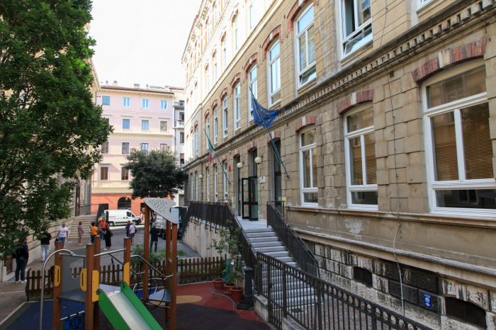 Completata la sostituzione degli infissi della scuola  Dardi di via Polonio (VIDEO-SERVIZIO)