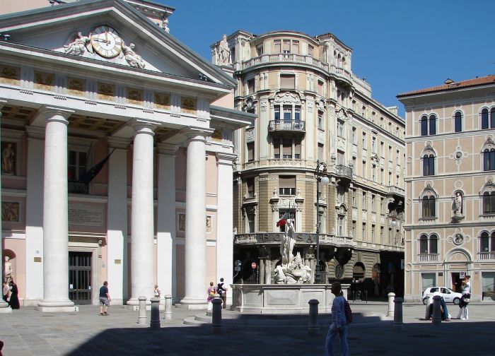 Trieste dopo il tramonto: guida alla vita notturna e all'intrattenimento della città