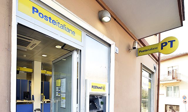 Poste in FVG, Slc-Cgil e Uilfpc denunciano: "Servizio a rischio dopo i tagli alle zone di recapito"