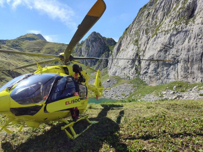 Paura in montagna, infortunati marito e moglie