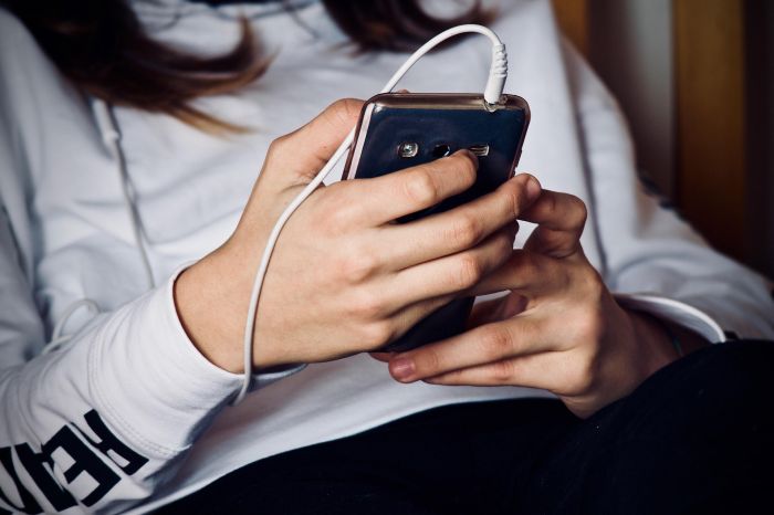 San Valentino, impennata di truffe tra spam e offerte imperdibili 