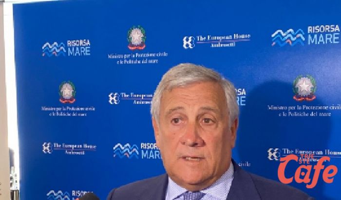 Migranti, il Ministro Tajani a Trieste: "Mediterraneo rischia di diventare mare cimitero"