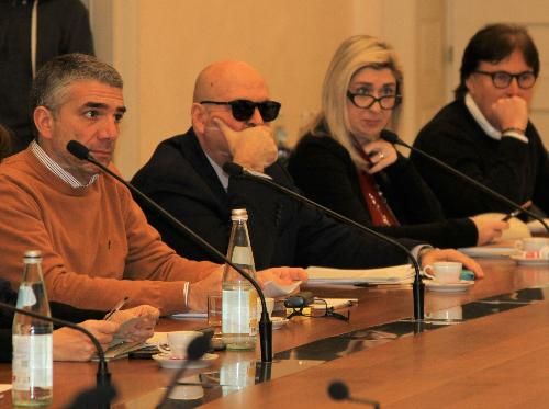 Sicurezza: Roberti, prosegue progetto contro tratta di esseri umani
