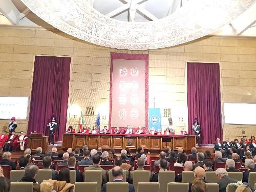 Giustizia: Roberti, regionalizzazione può sopperire carenze organico