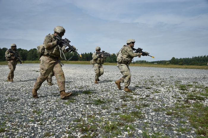 Ferragosto, oltre 12.500 militari in missioni in Italia e all'estero