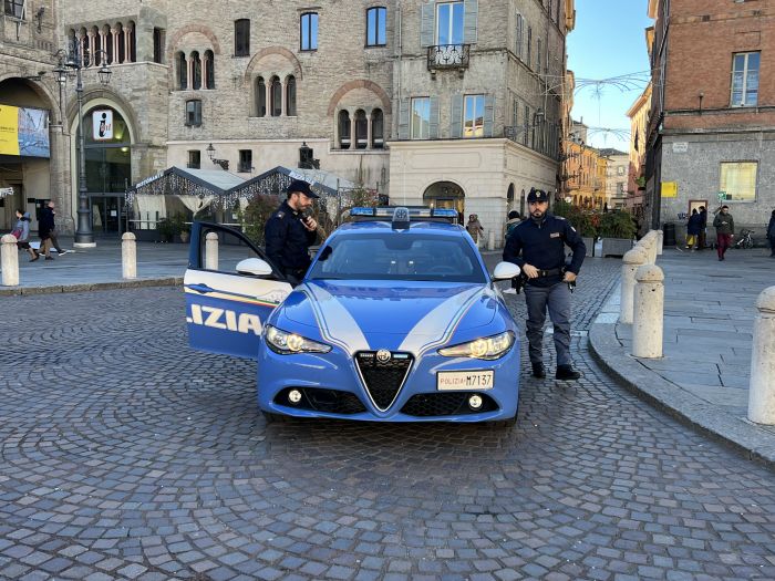 Si traveste da medico per rubare farmaci costosi in ospedale a Sondrio