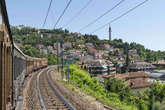 Da aprile a dicembre tornano i treni storici: 38 appuntamenti tra memoria, cultura e paesaggio