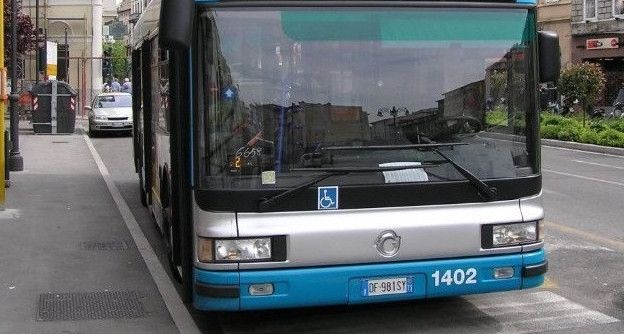 Orari bus urbani modificati per Pasqua: feriale non scolastico dal 2 al 7 aprile