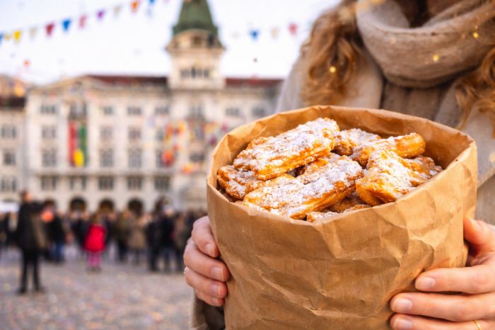 Crostoli a 40 euro al chilo, triestino furibondo denuncia: “Così diventa roba da ricchi, tipo diamanti”