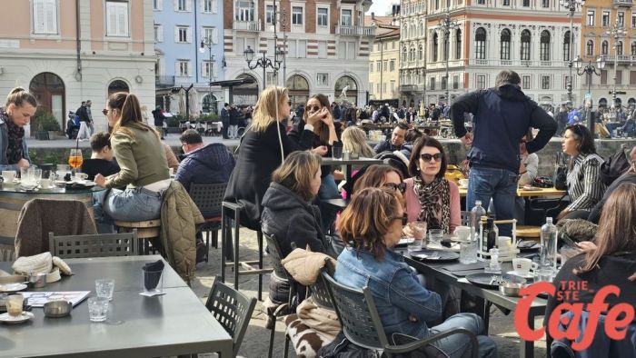 Dj set e atmosfera unica, domenica Morning Club torna dopo il successo in Ponterosso: “Venite presto” (VIDEO)