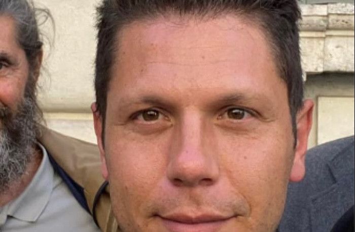 Rossi rilancia: «Un gruppo FNV in Comune con Porro. Per il bene di Trieste faccio un passo a lato»