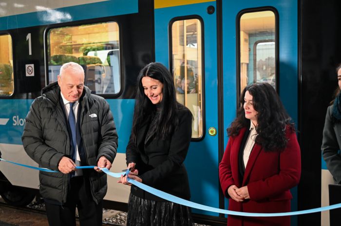 Si è svolta oggi la prima corsa del servizio ferroviario diretto tra Villa Opicina e Rijeka