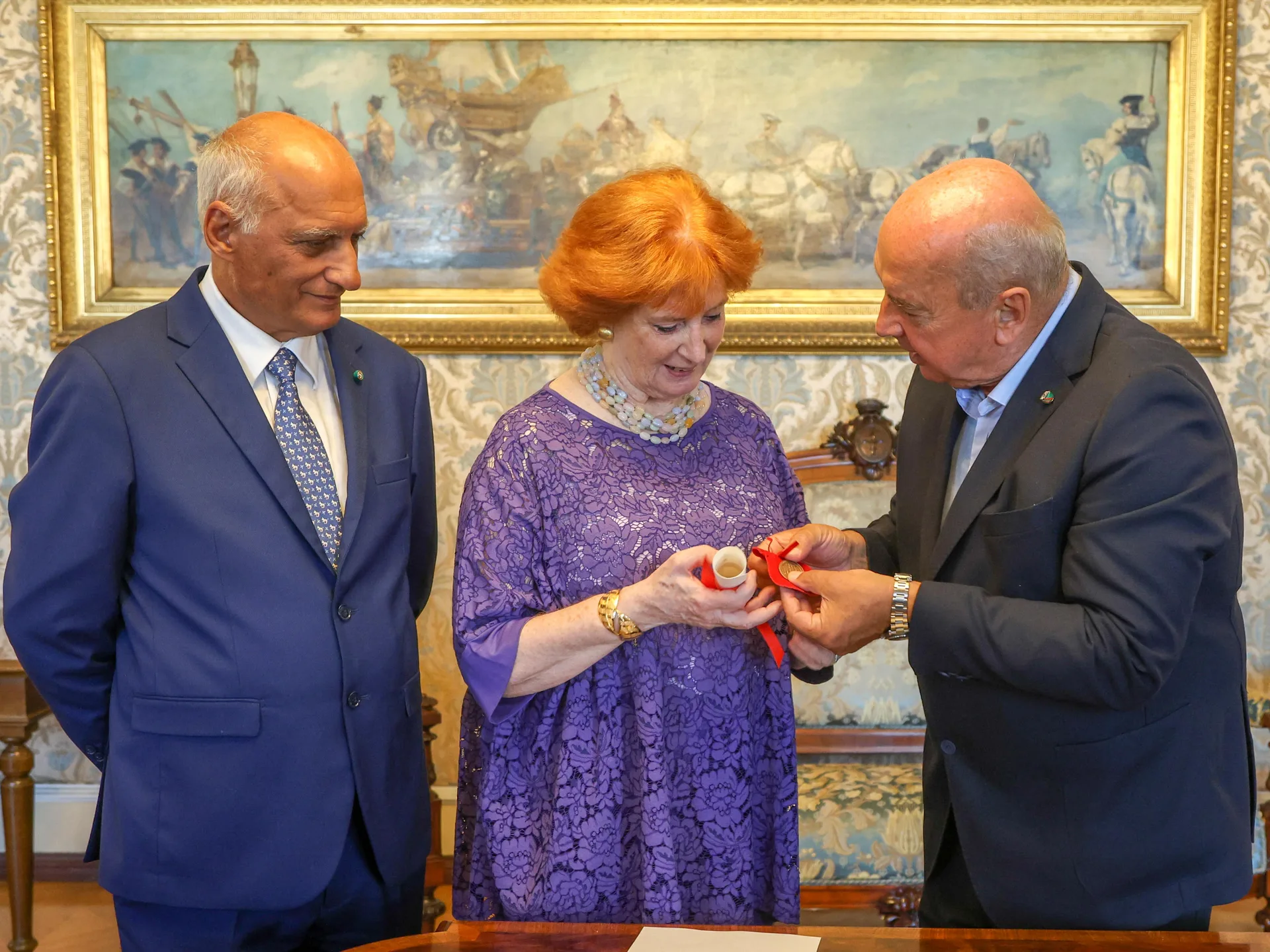 Benemerenza del sindaco Dipiazza alla concittadina Giuliana Stecchina