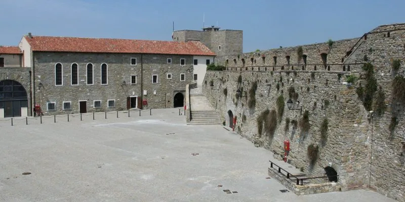 AL via "The story of Trieste", visite guidate in inglese al Castello di San Giusto