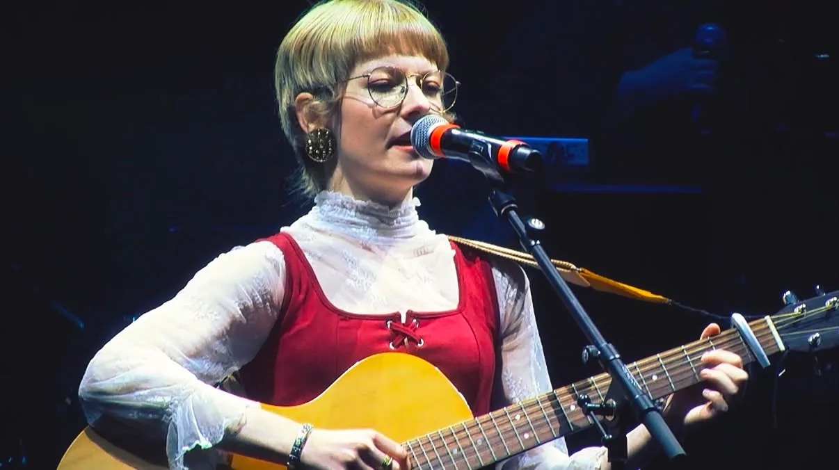Da Trieste a X Factor: Angela Cotterle pronta a conquistare il palco più famoso della musica italiana