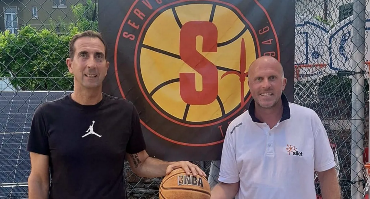 Ogni ora in Italia 7 arresti cardiaci: il messaggio della SIIET ai giovani della Servolana Basket
