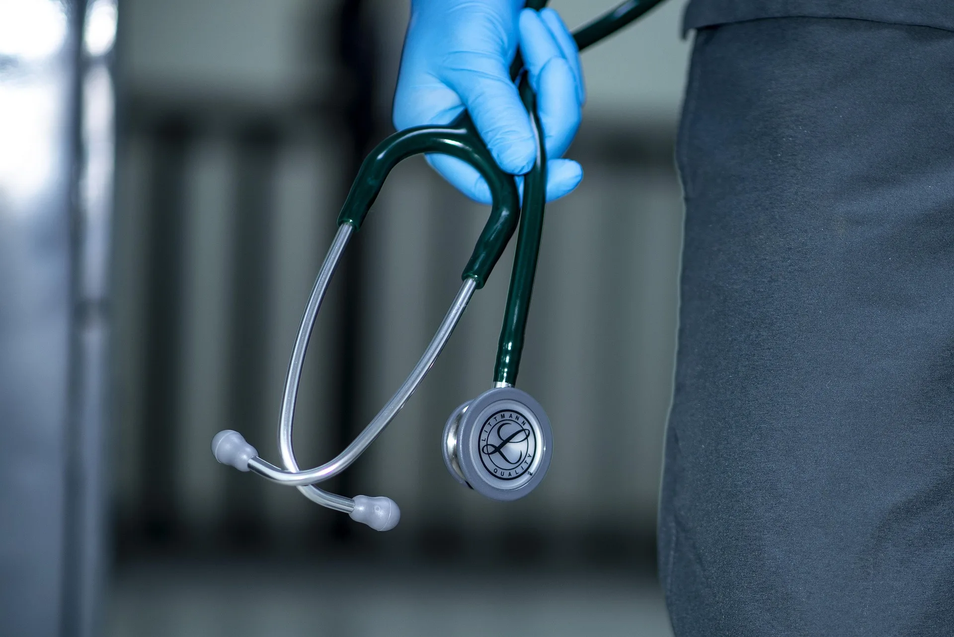 ASUGI, Monfalcone: cessazione attività del dott. Fabio Visintin