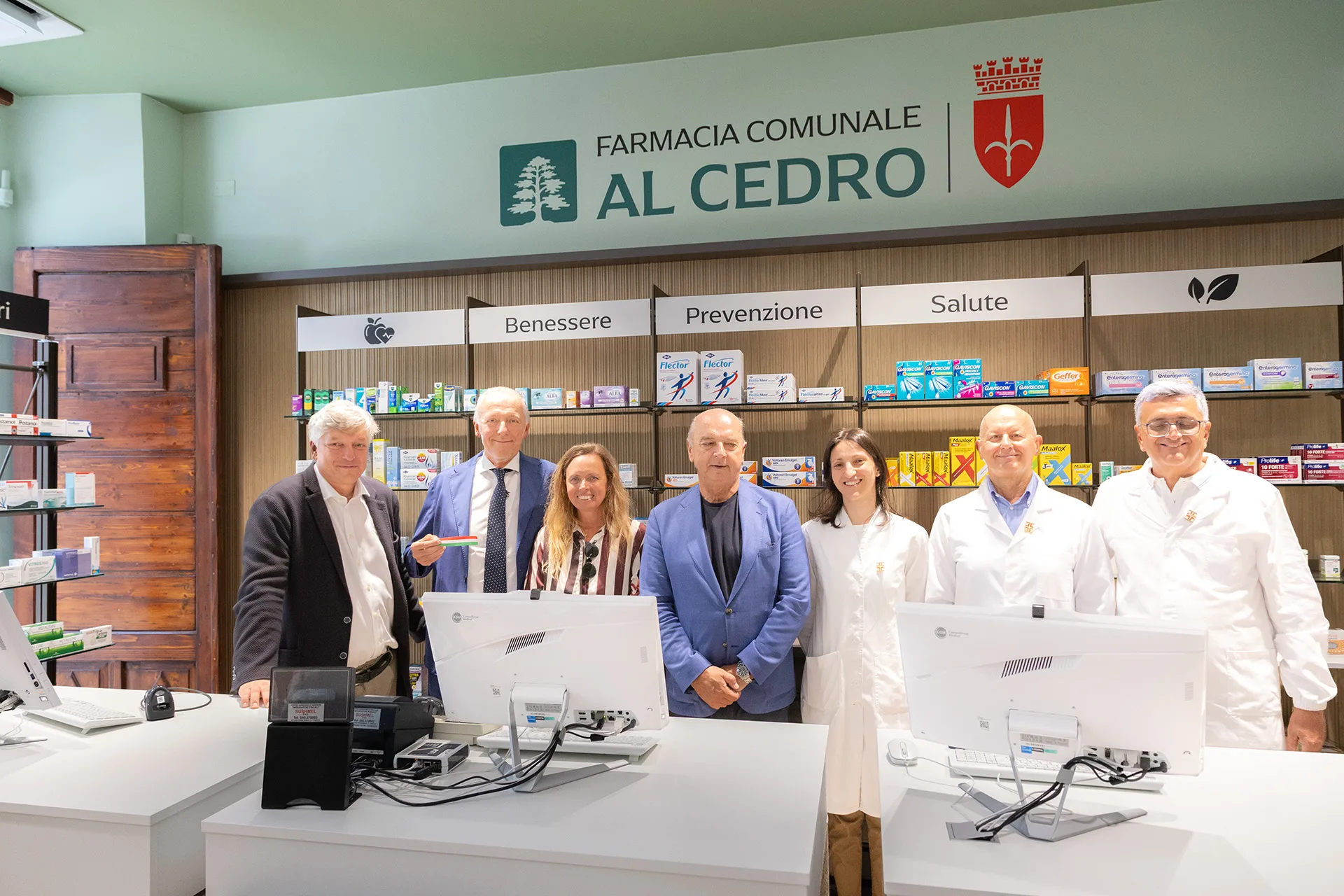 La farmacia comunale Al Cedro riapre in piazza Oberdan