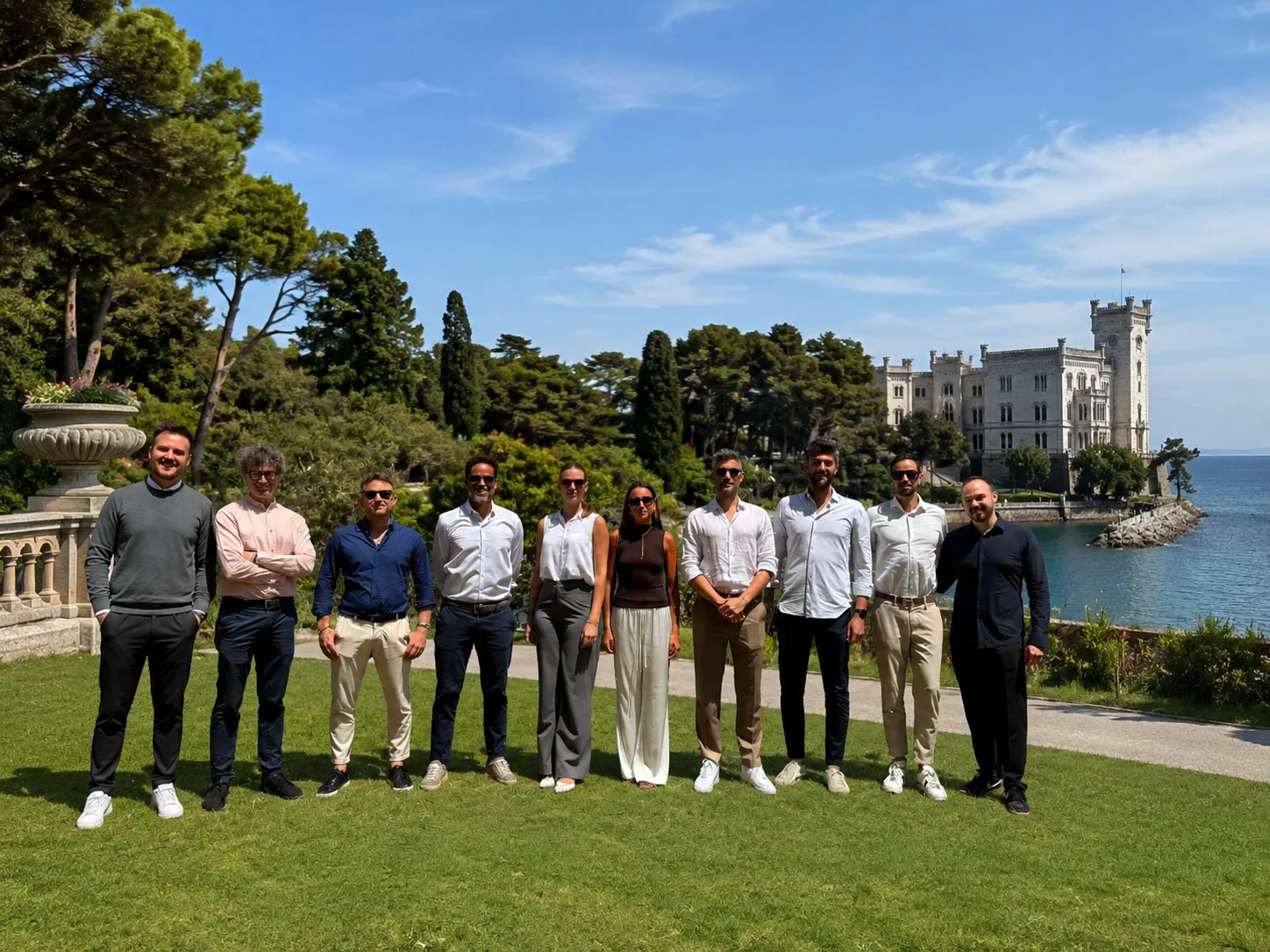 Spiegare le vele dell'Intelligenza Artificiale da Trieste: la rotta di Velion che rivoluziona il data entry
