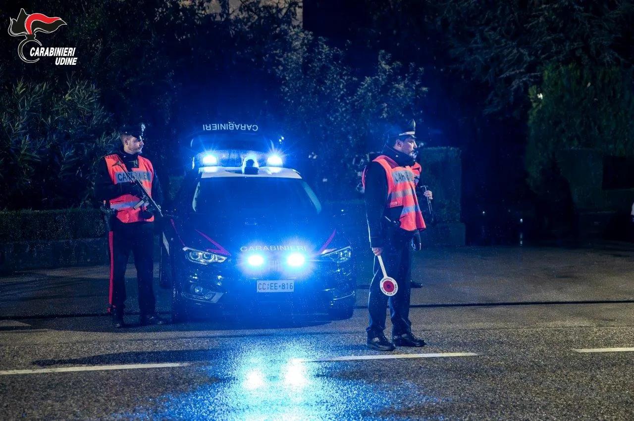 Fvg, denuncia uno straniero per avergli occupato casa, ma per i Carabinieri era un subaffitto