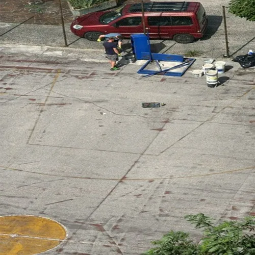 Altura, svaniscono i canestri dal campo di basket: è giallo
