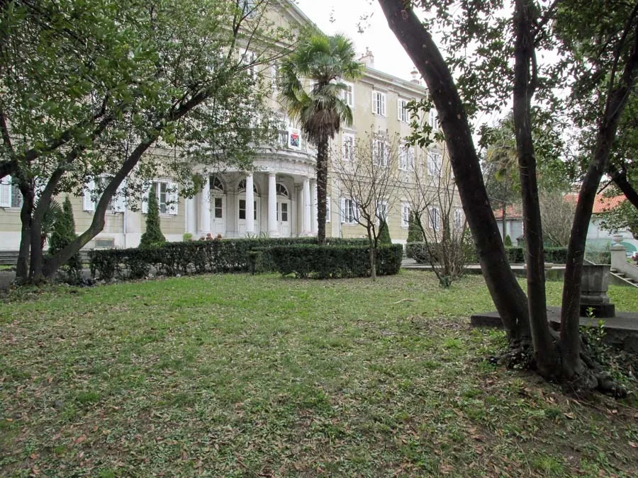 Trieste, Bressan (Pd) su Villa Necker: «Non possiamo permetterci tre ettari di verde chiusi alla città»