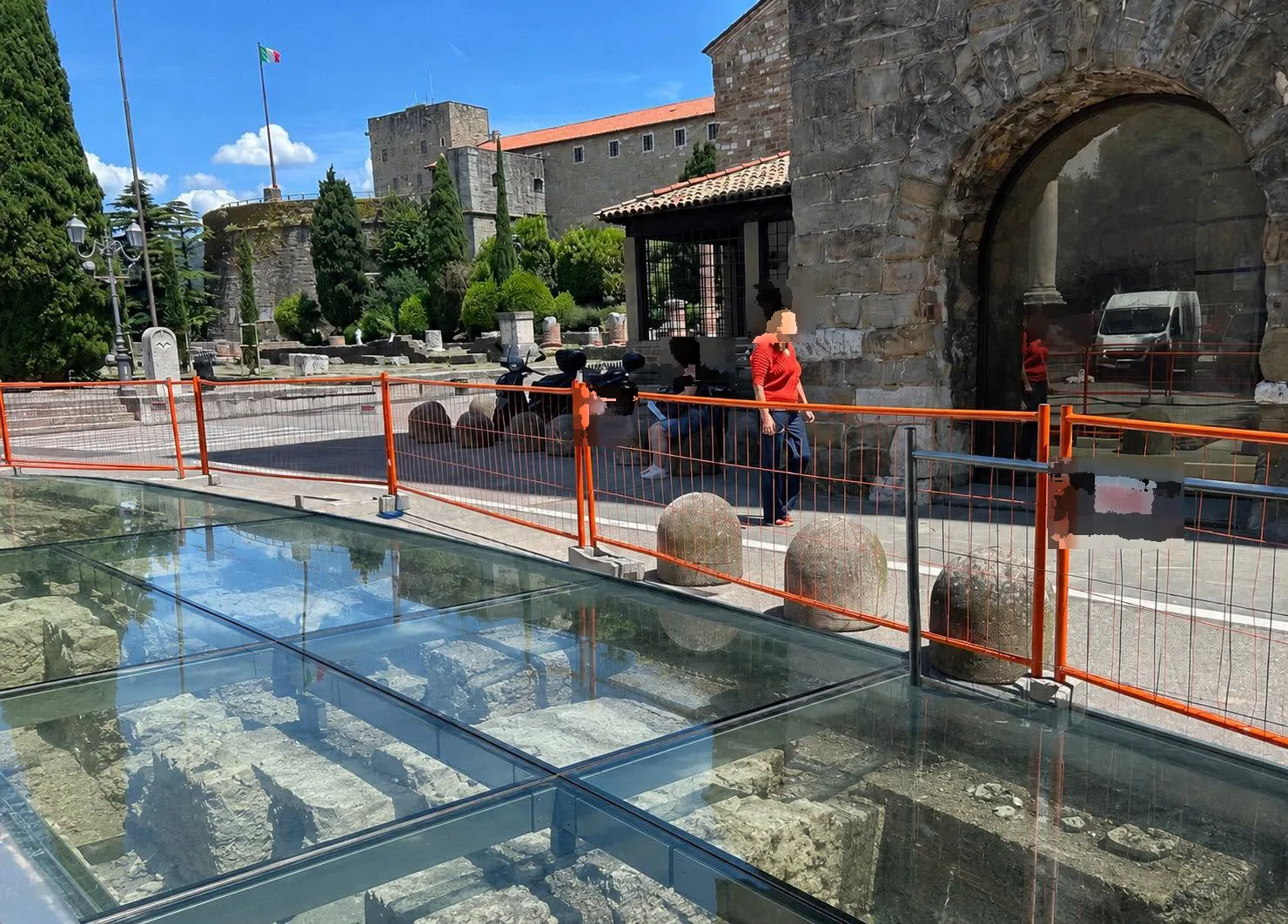 San Giusto, il dibattito sui ritrovamenti archeologici: “Diventino un'attrazione per turisti e residenti”