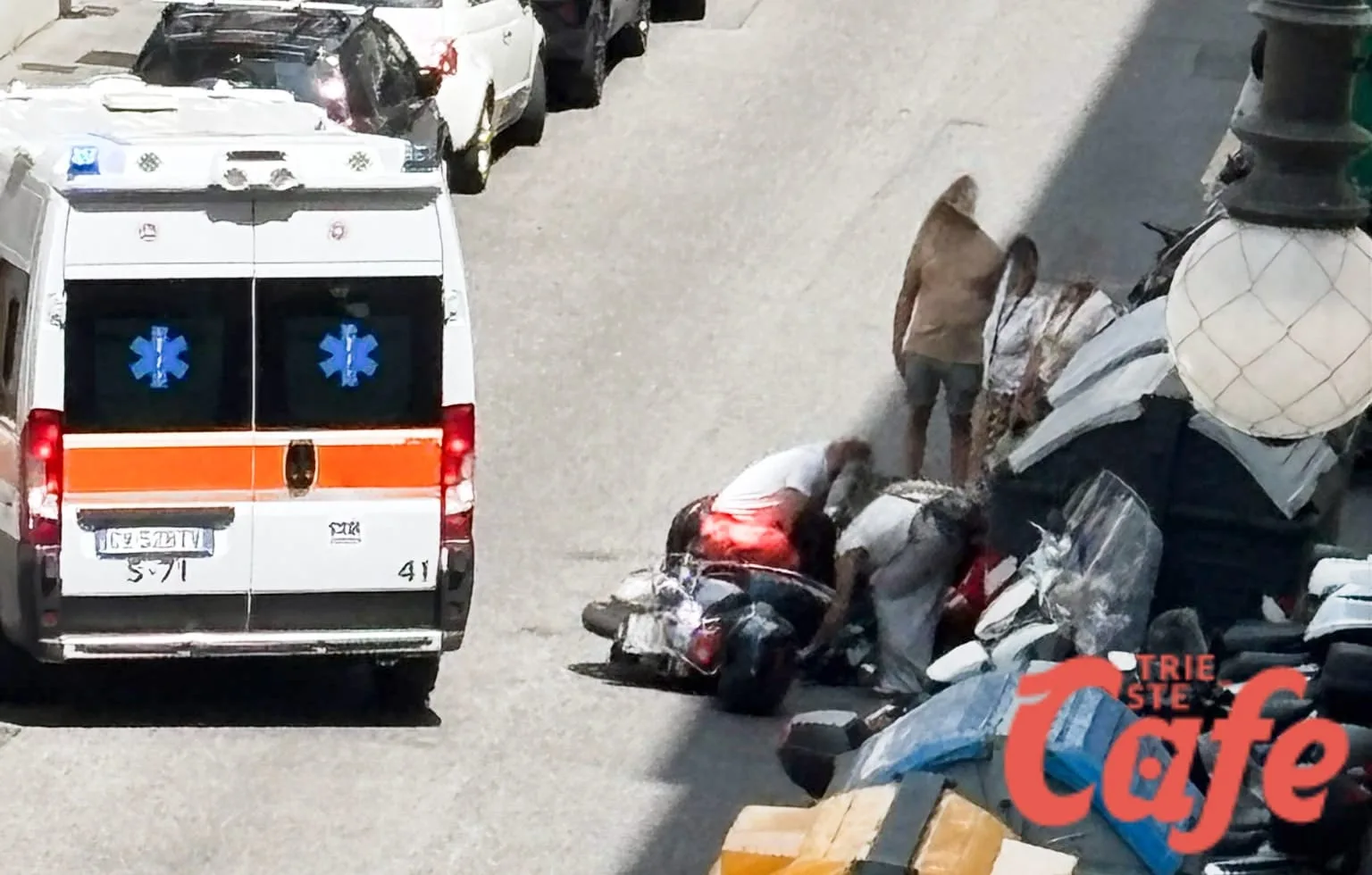 Incidente in via Lazzaretto Vecchio: scooterista trasportato all'ospedale