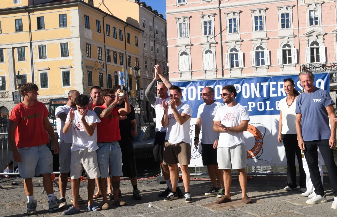 Eventi, Scoccimarro: “A Barcola nuovo spazio dedicato alla canoa polo”