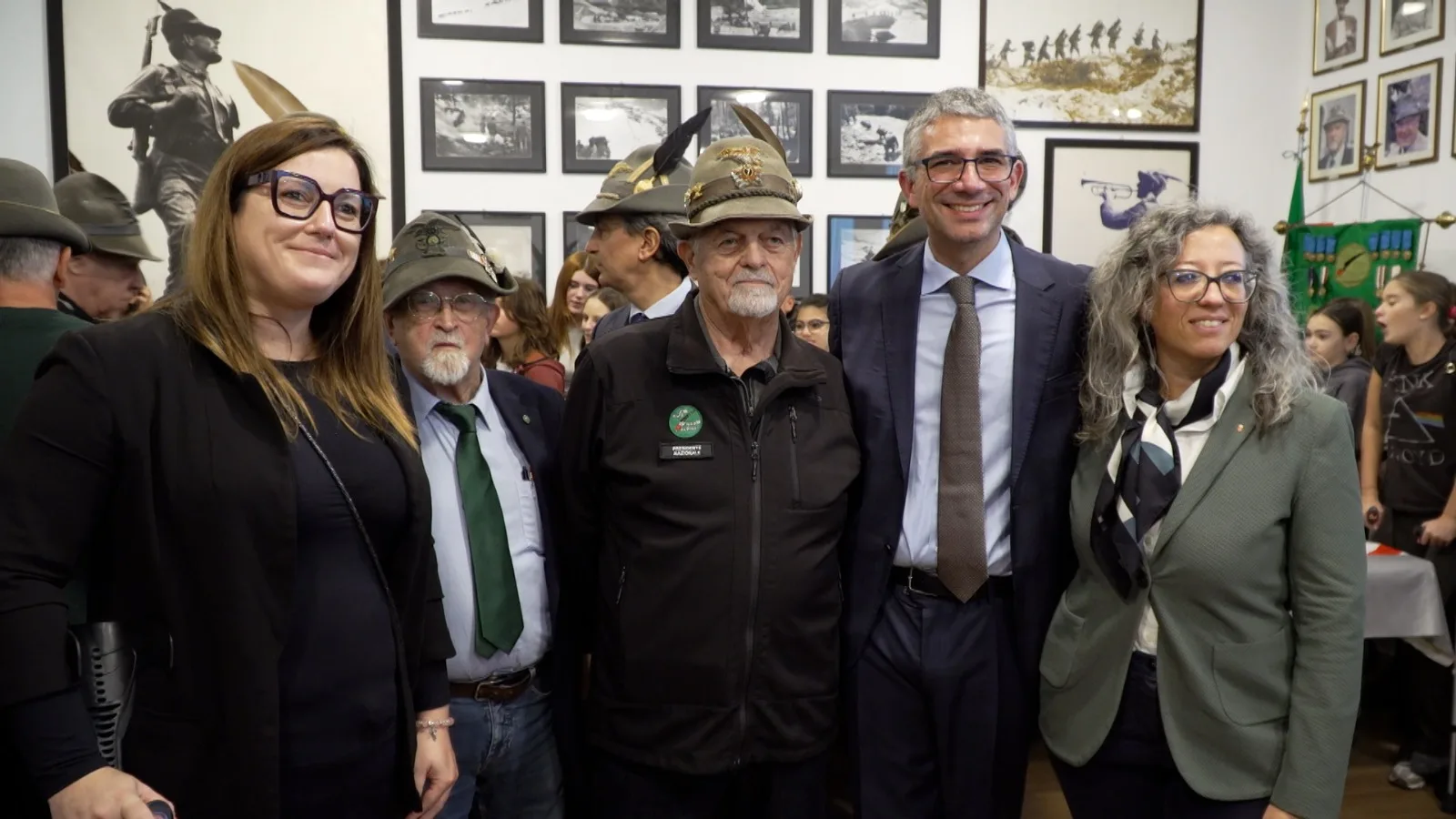 Inaugurata la nuova sede degli Alpini a Trieste, Roberti: «Un segnale positivo anche in vista dell'Adunata 2029»