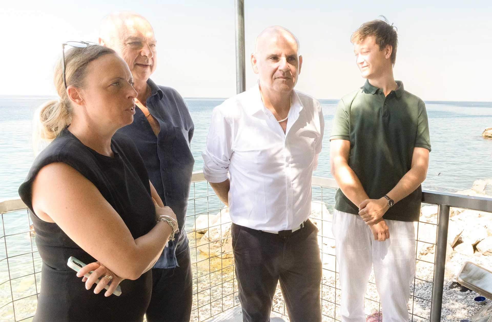 Ultimati i lavori della "Bau Beach", a Barcola la prima spiaggia attrezzata per gli amici a 4 zampe