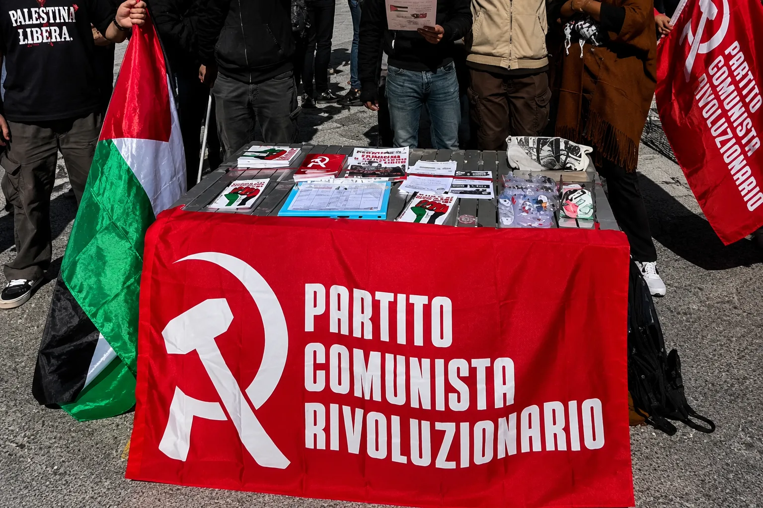 Trieste, Partito Comunista Rivoluzionario: "Finiscono scuole, no il massacro del popolo palestinese"