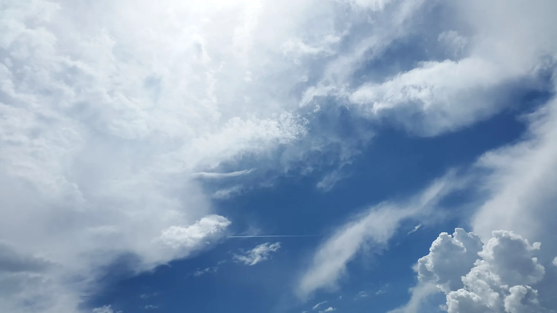 Il meteo dell'ultimo giorno di giugno, sole e caldoooooooooo