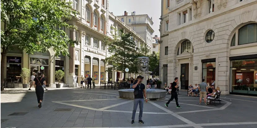 Trieste, lite tra due gruppetti a Largo Bonifacio: cinque mezzi sul posto e due persone portate via