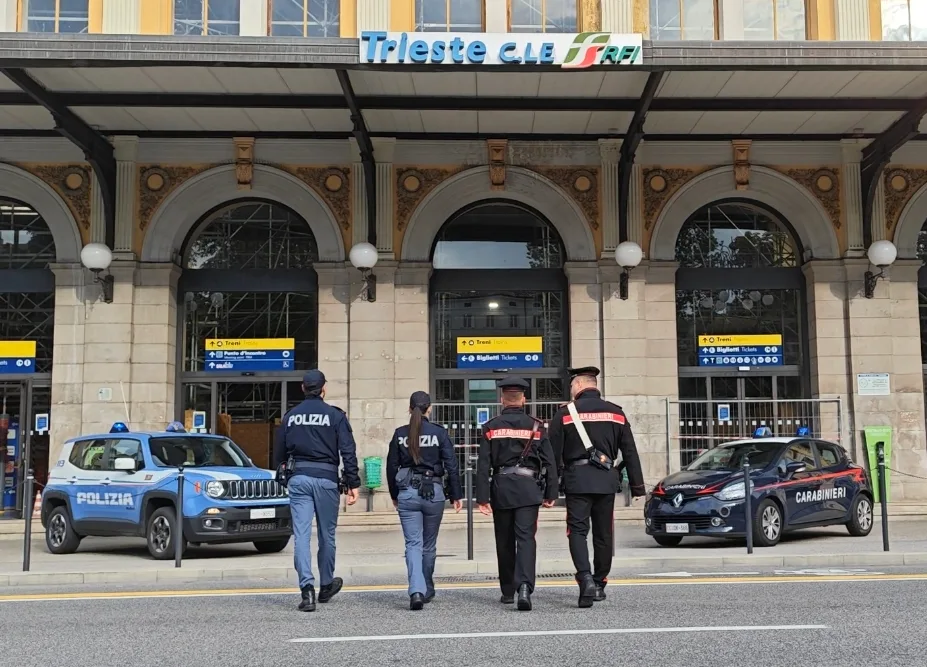 Trieste, truffa a un’anziana vicino alla stazione: recuperati oltre 150 grammi d’oro