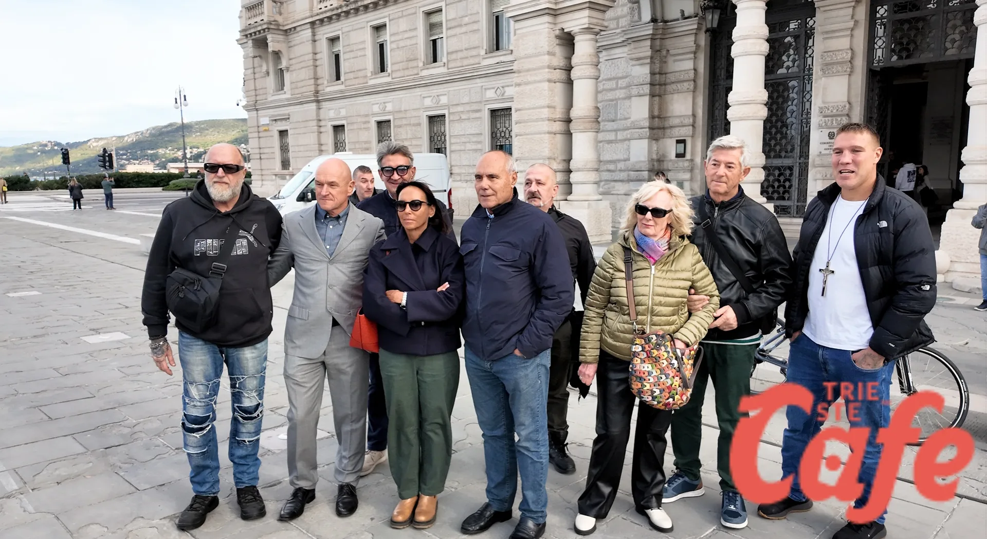 Trieste, Futuro Nazionale in presidio per le forze dell’ordine: «Punire chi non rispetta le leggi» (VIDEO)